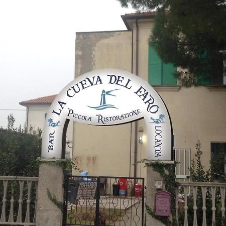 La Cueva Del Faro Hotel Gorino Ferrarese Bagian luar foto